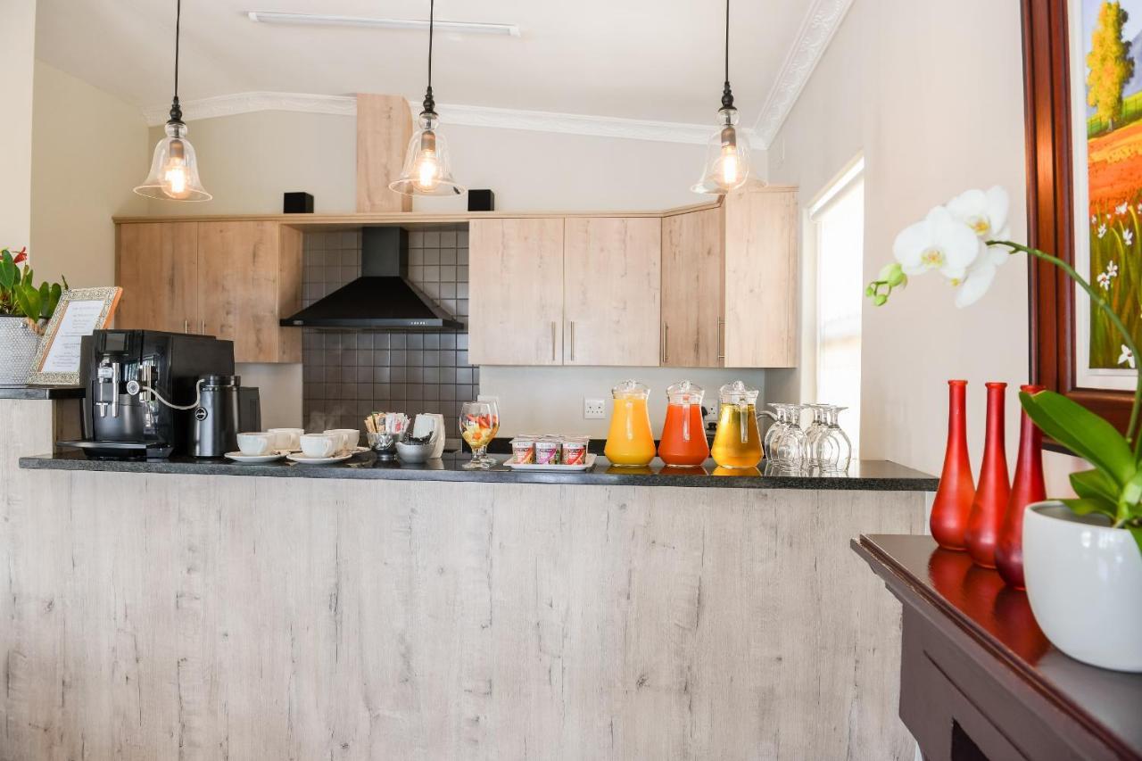 Four Palms Accommodation Durbanville Buitenkant foto