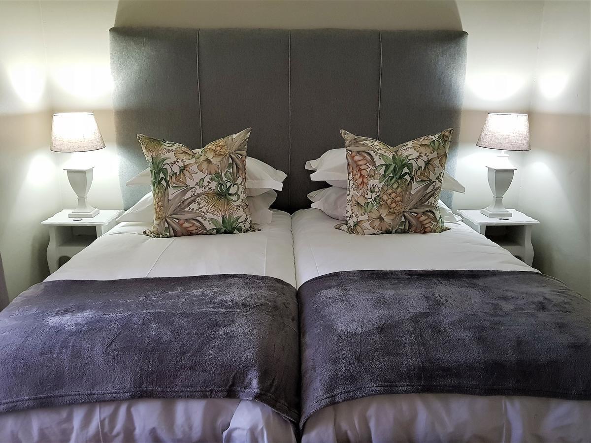 Four Palms Accommodation Durbanville Buitenkant foto